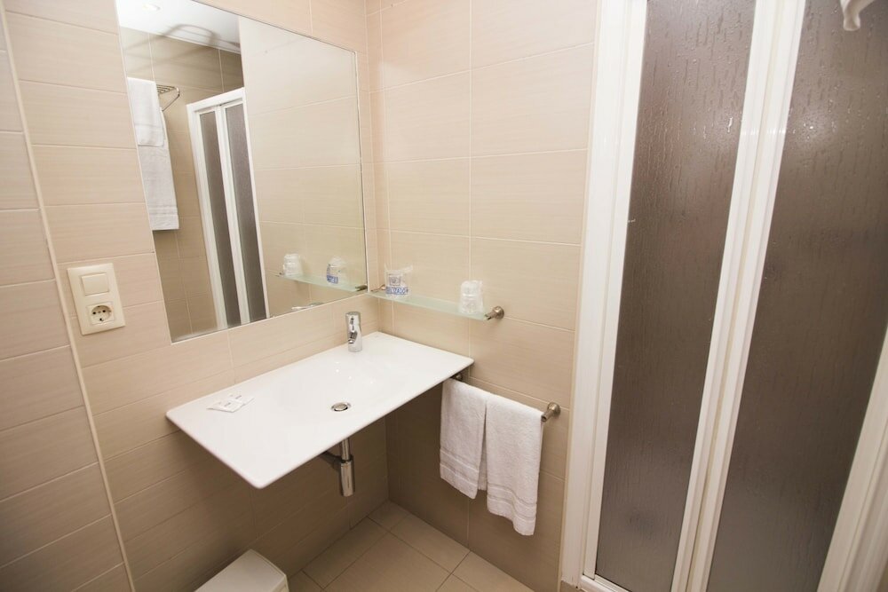 Фото Hotel Vilagarcia