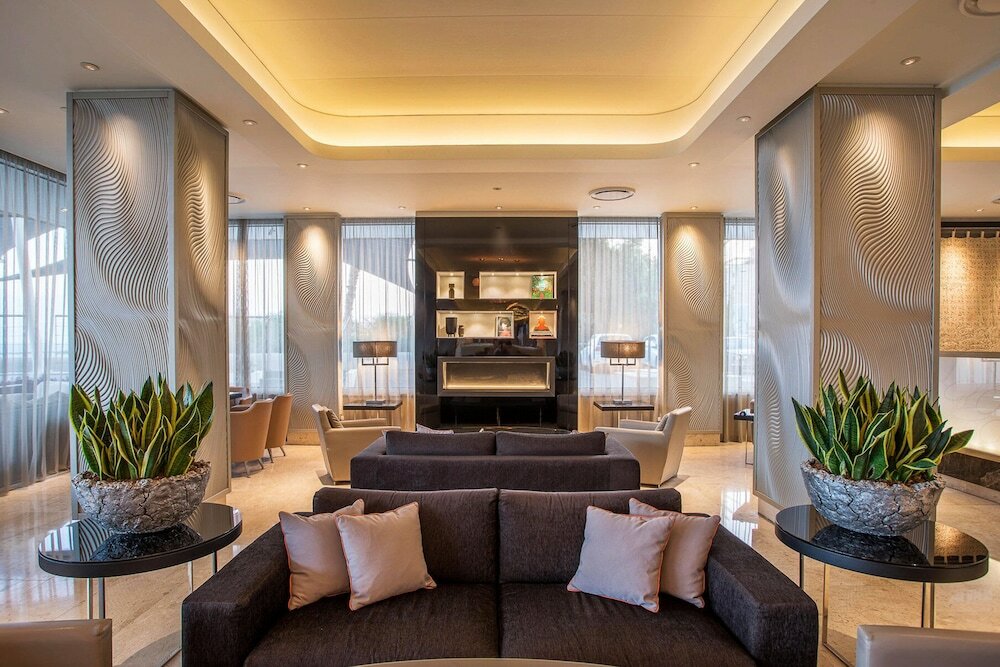 Фото Crowne Plaza