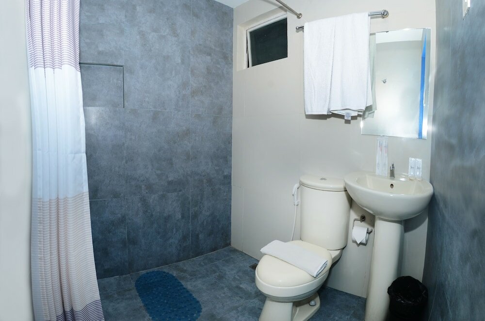 Фото Skyblue Hotel