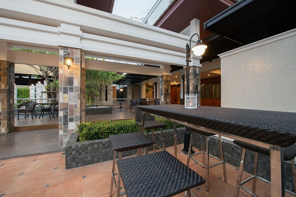 Фото Nartsiri Residence and Hotel