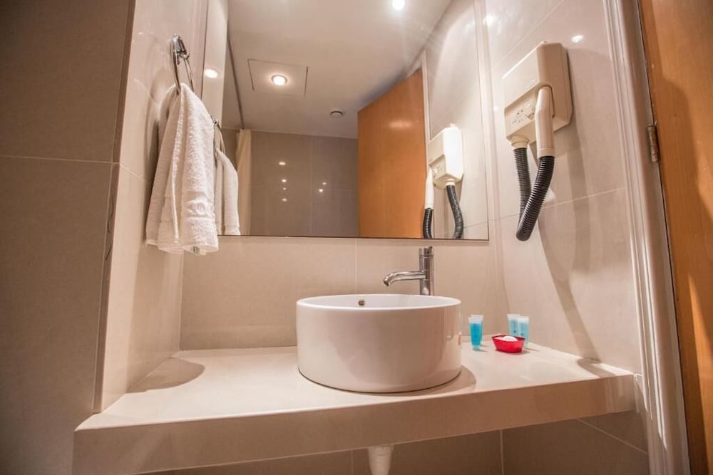 Фото Tsokkos Gardens Hotel