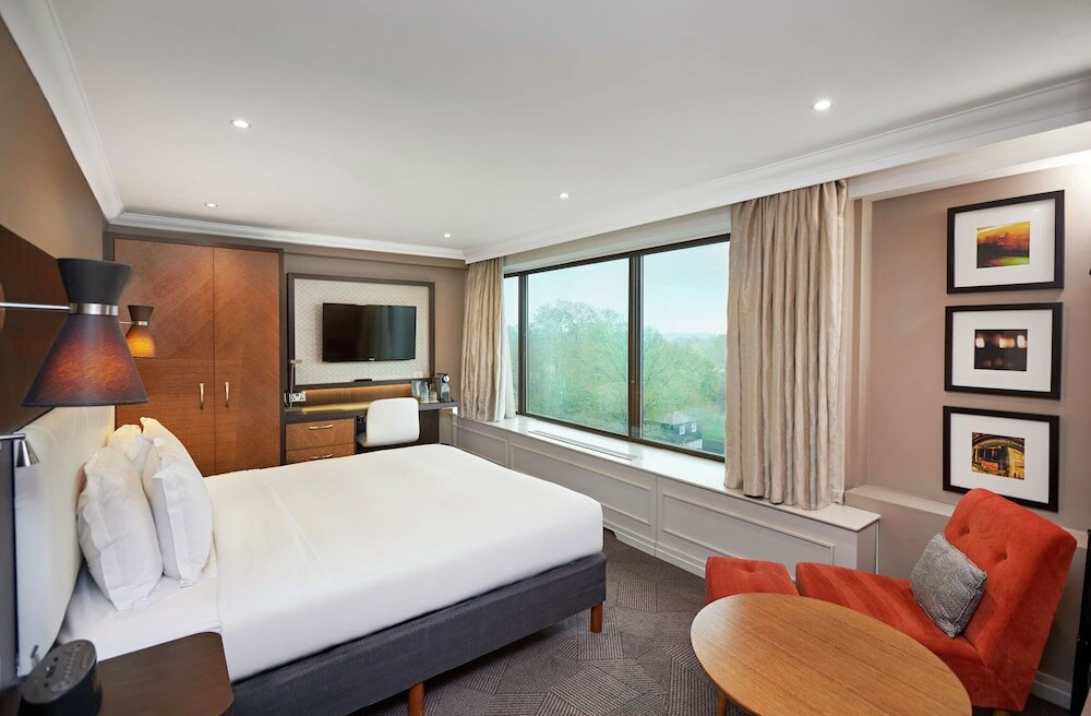 Фото DoubleTree by Hilton London - Hyde Park
