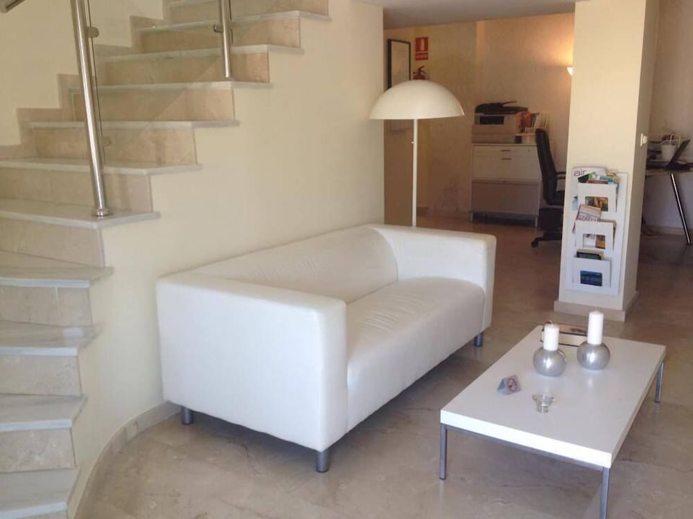 Фото Hospederia Almundo by Alexandra Realty