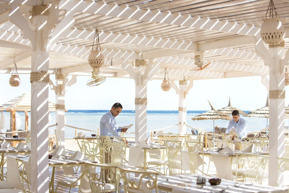 Фото Amwaj Oyoun Resort