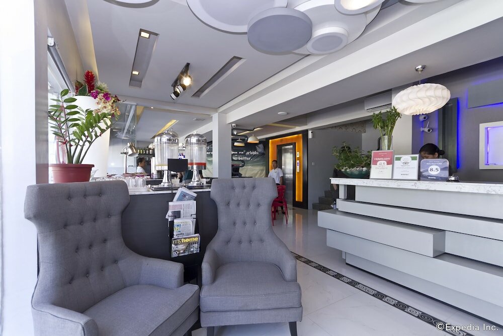 Фото Eloisa Royal Suites