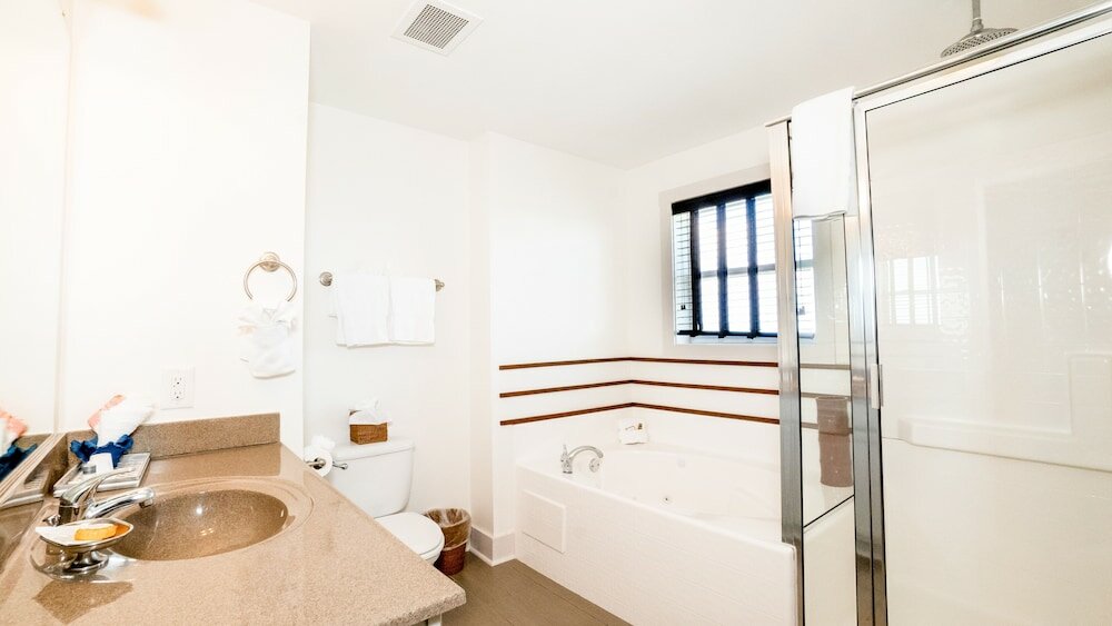 Фото Regatta Inn