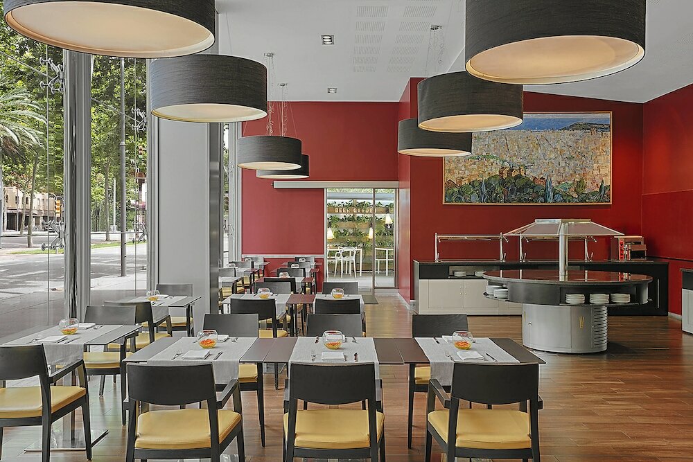 Фото Four Points by Sheraton Barcelona Diagonal