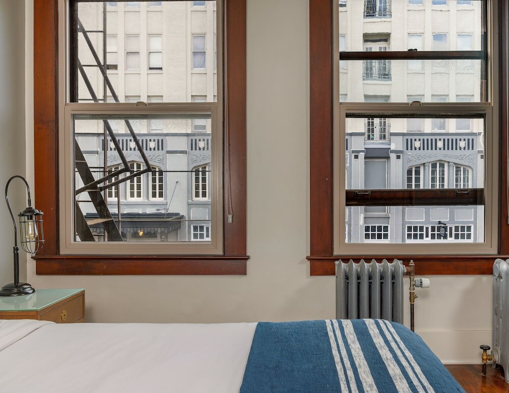 Фото Selina Commodore Astoria