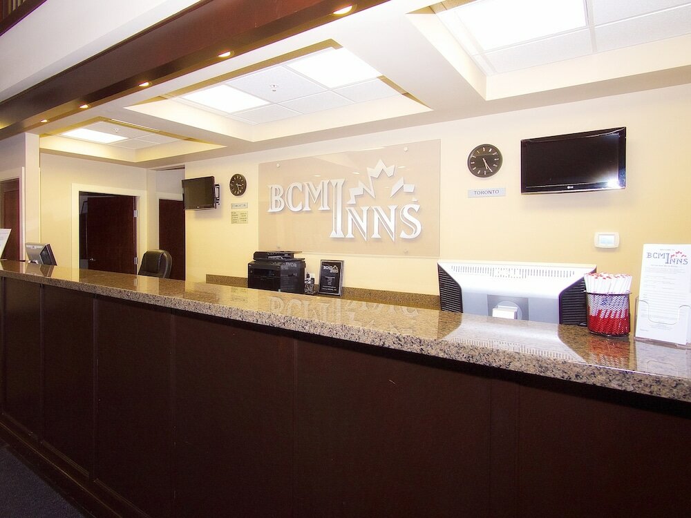 Фото BCMInns Lac La Biche