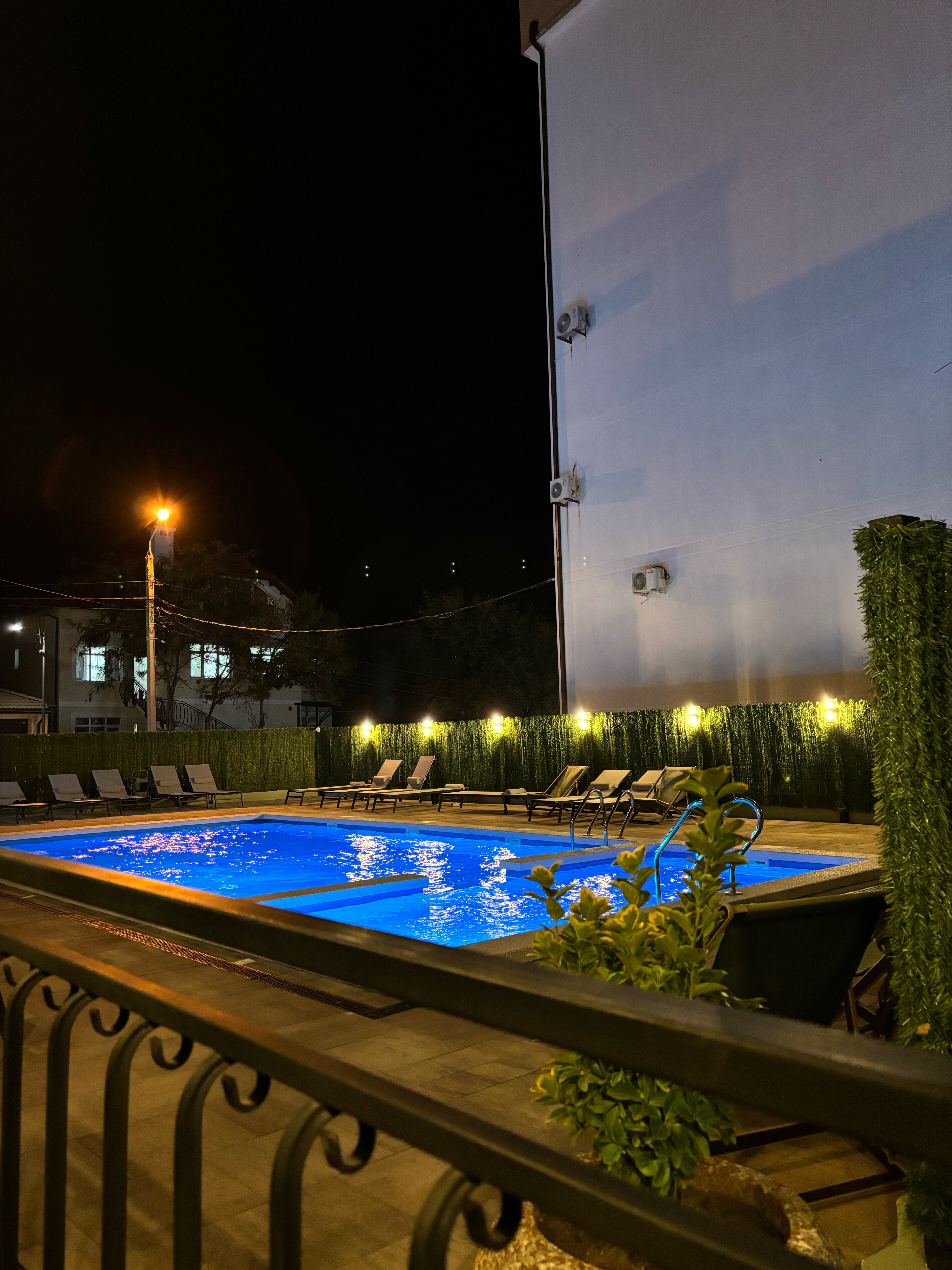 Фото Шатолье