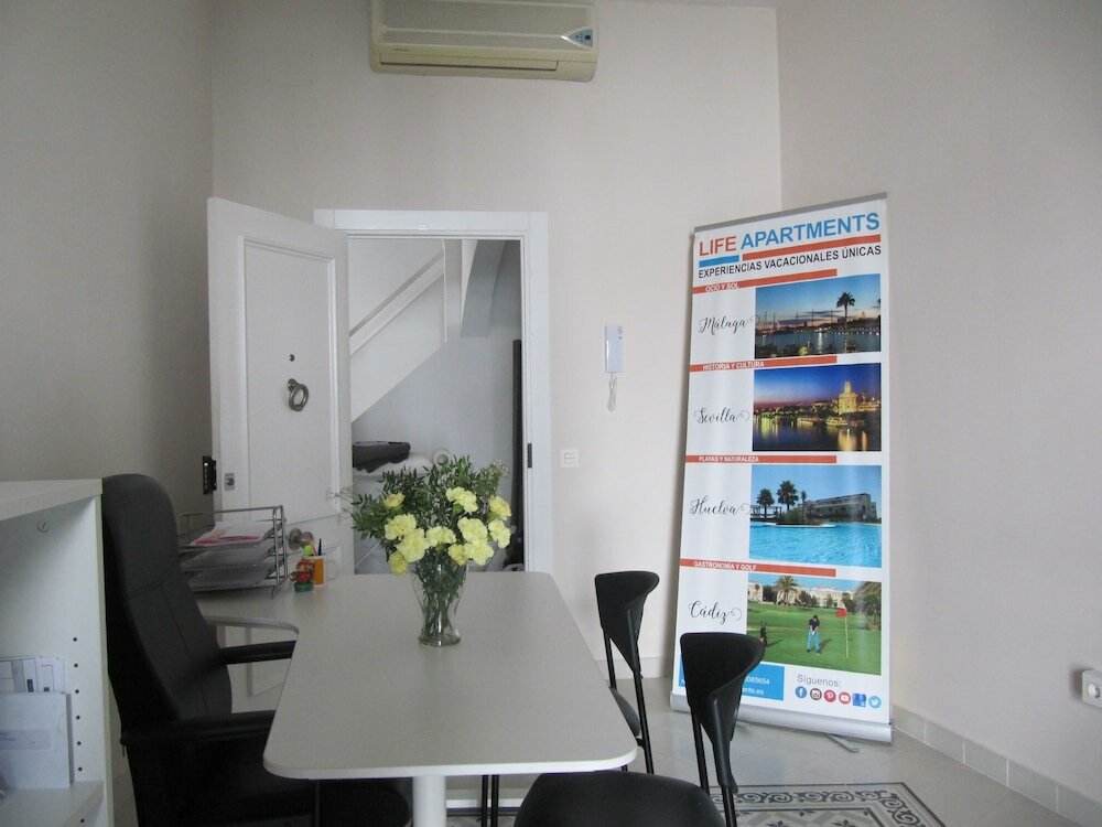 Фото Life Apartments Guadalete