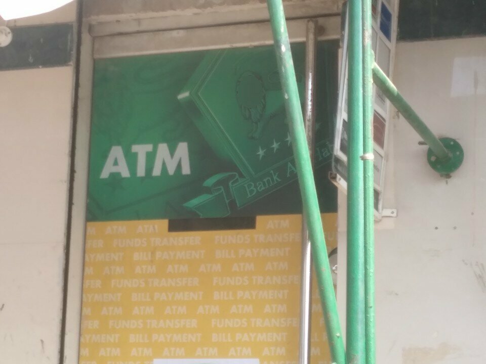 Grocery Bank al habib ATM, Karachi, photo