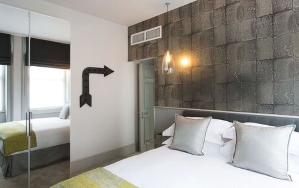 Фото The Bull and The Hide