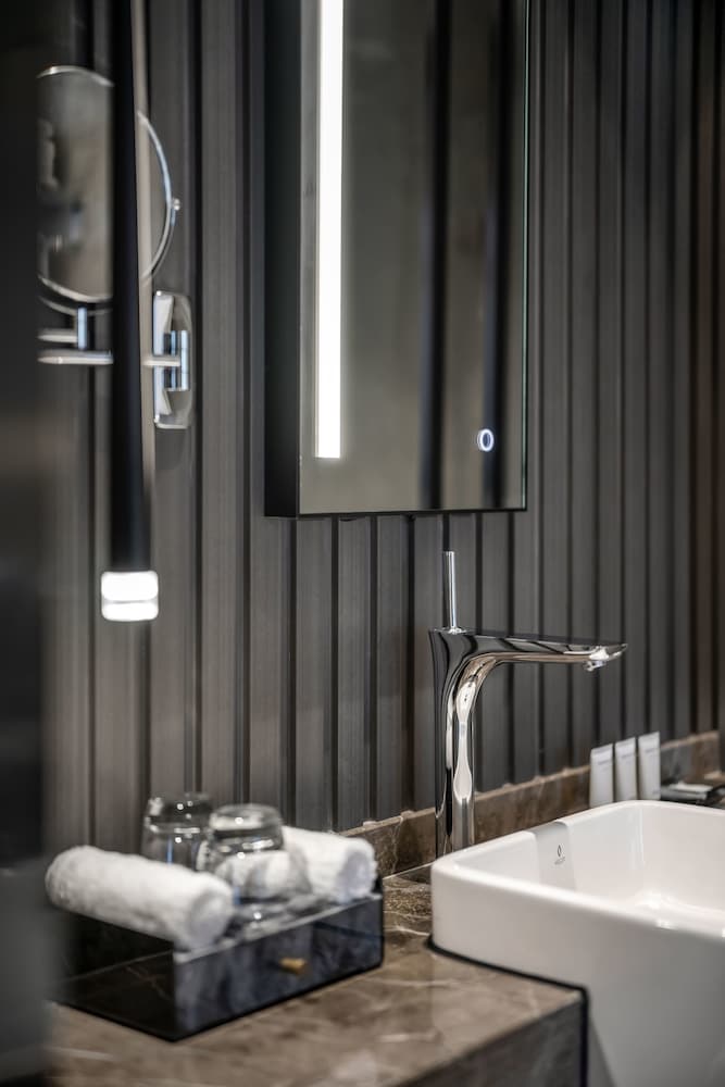 Фото The Kuan Hotel