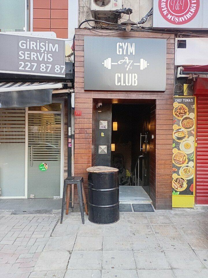 Sports hall, gym A7 Underground, Istanbul, photo