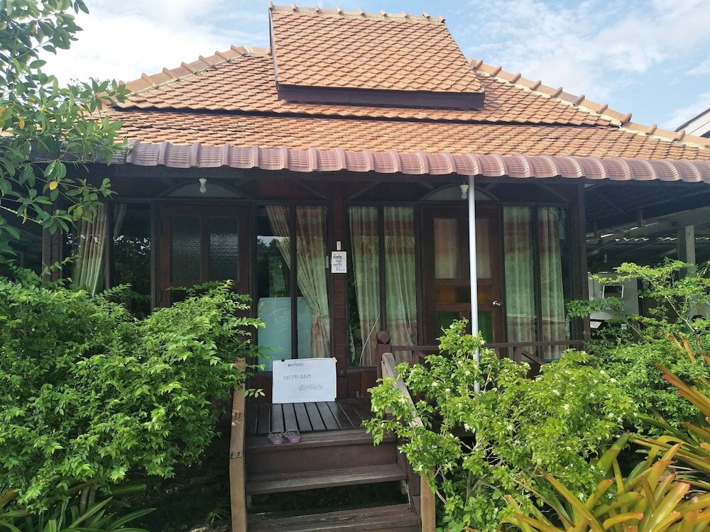 Фото Sarocha Resort Rayong