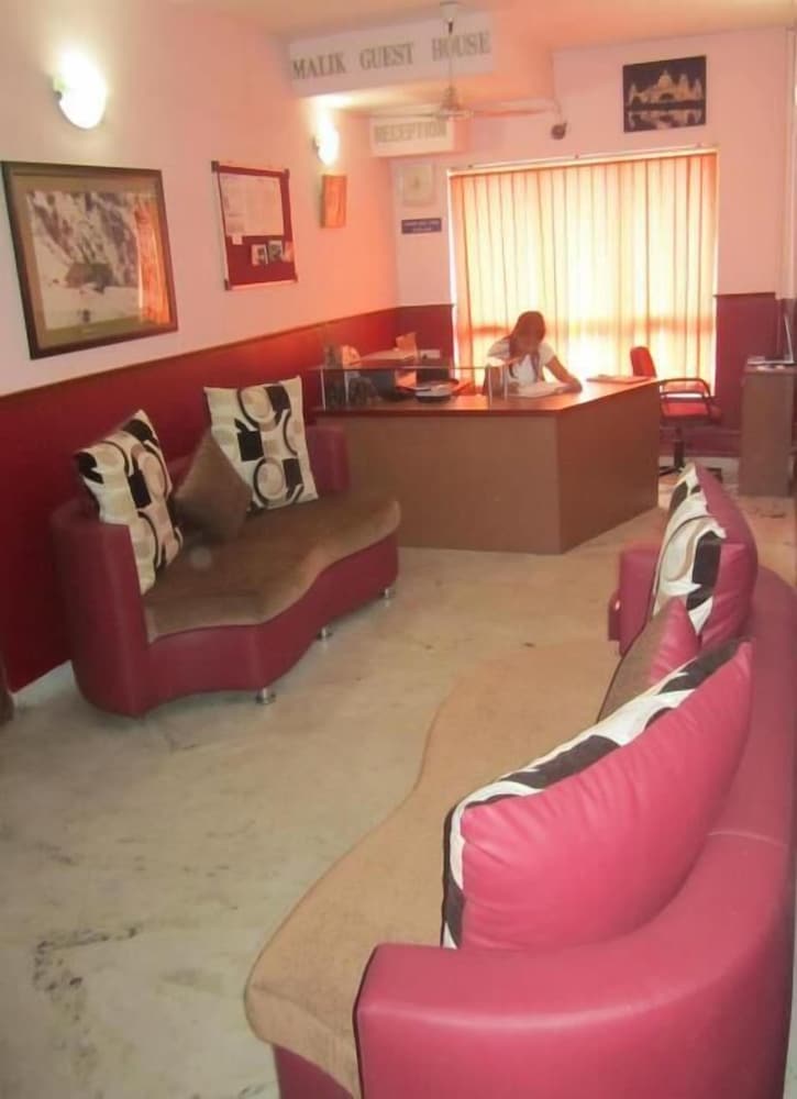 Фото Malik Guest House