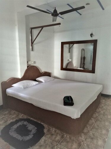 Гостиница Hansa Surf Hotel в Хиккадуве