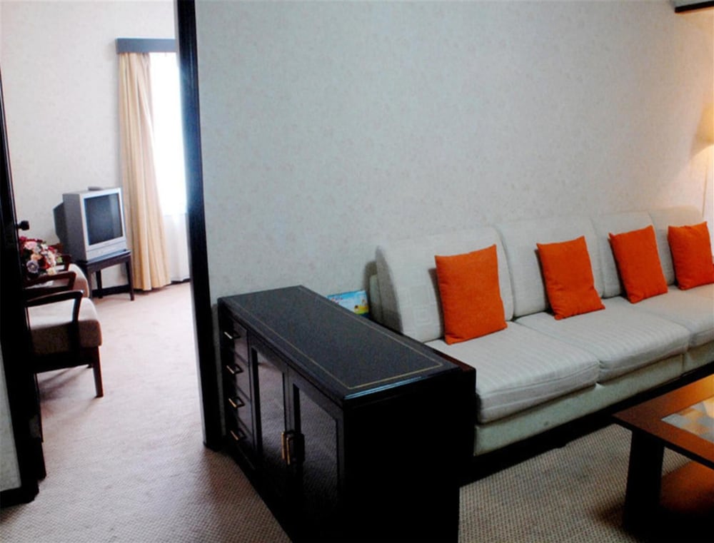 Фото Dalian Royal Hotel