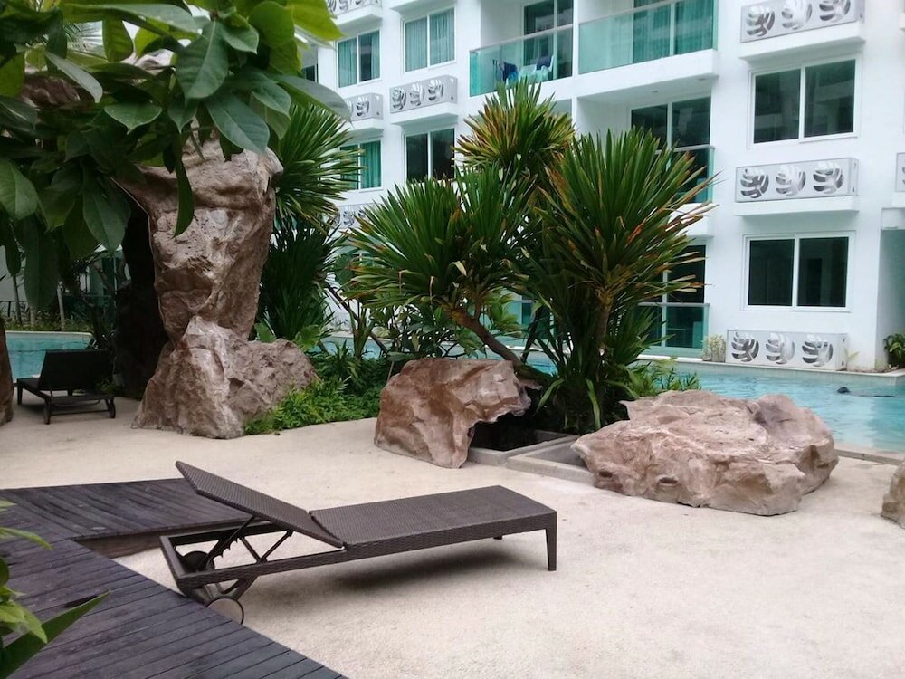 Фото Amazon Residence by Pattaya Sunny Rentals