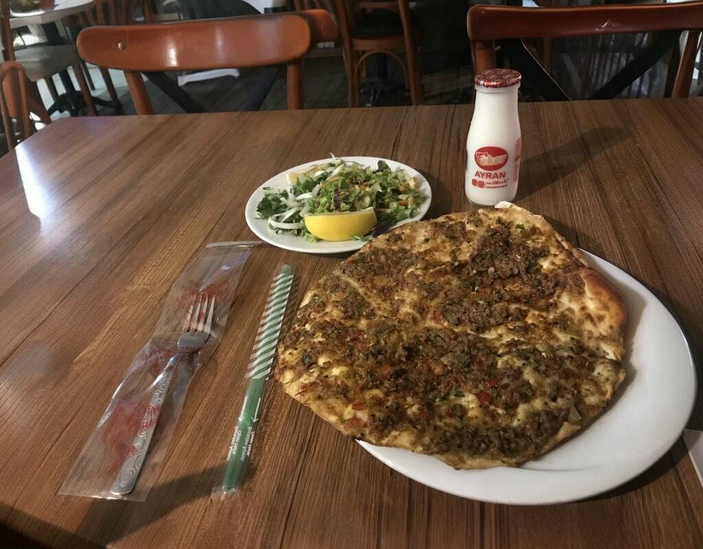 Cafe Cihangir Lahmacun Pide Kebap, Hopa, photo