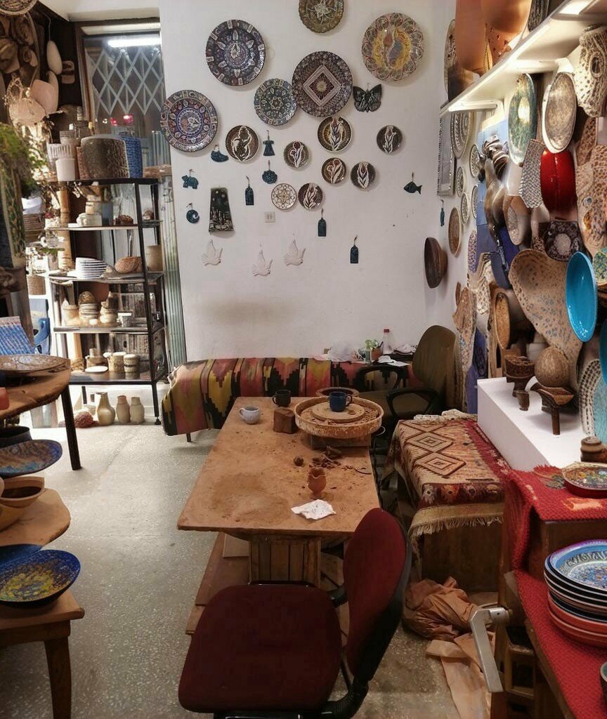 Gift and souvenir shop Avanos Pottery, Avanos, photo