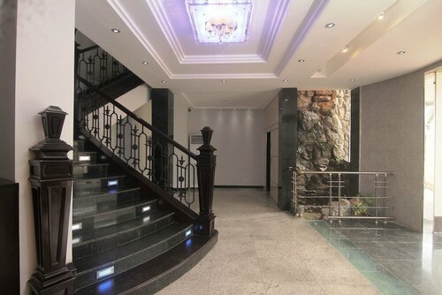 Гостиница Oakspring Hotel & Luxury Suites в Лагосе