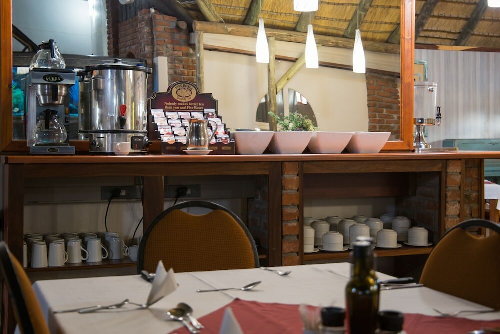 Фото C'est Si Bon Hotel