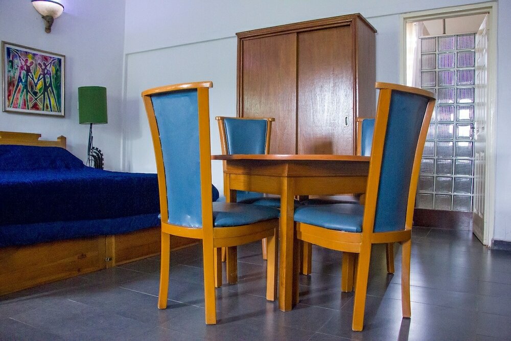 Фото Elliotnass Hotel