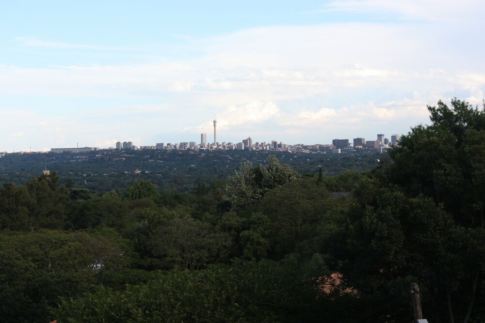 Фото Over The Moon Guesthouse