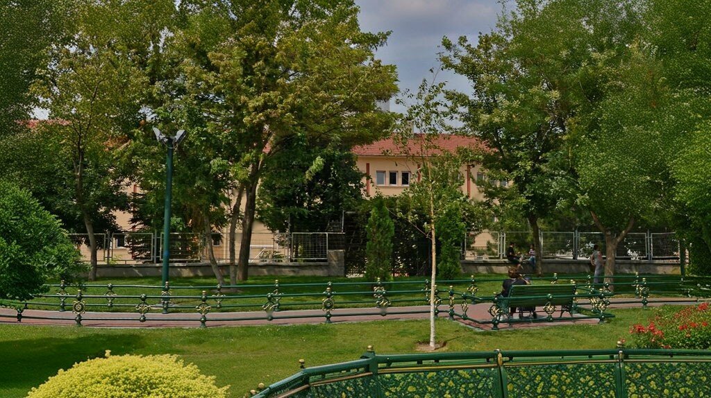 School Fadime Sarar Girls' Anatolian Imam Hatip High School, Eskisehir, photo