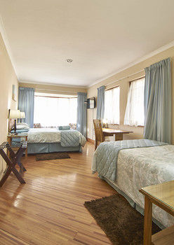 Фото The Cottage