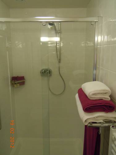 Фото Worth House