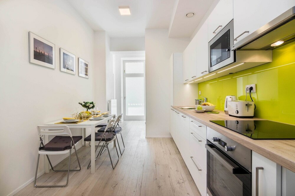 Фото Francouzska Modern Apartment