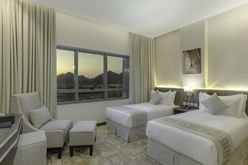 Гостиница The Seasons Hotel в Медине