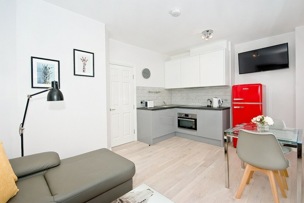 Фото 7 Greek Street by City Living London