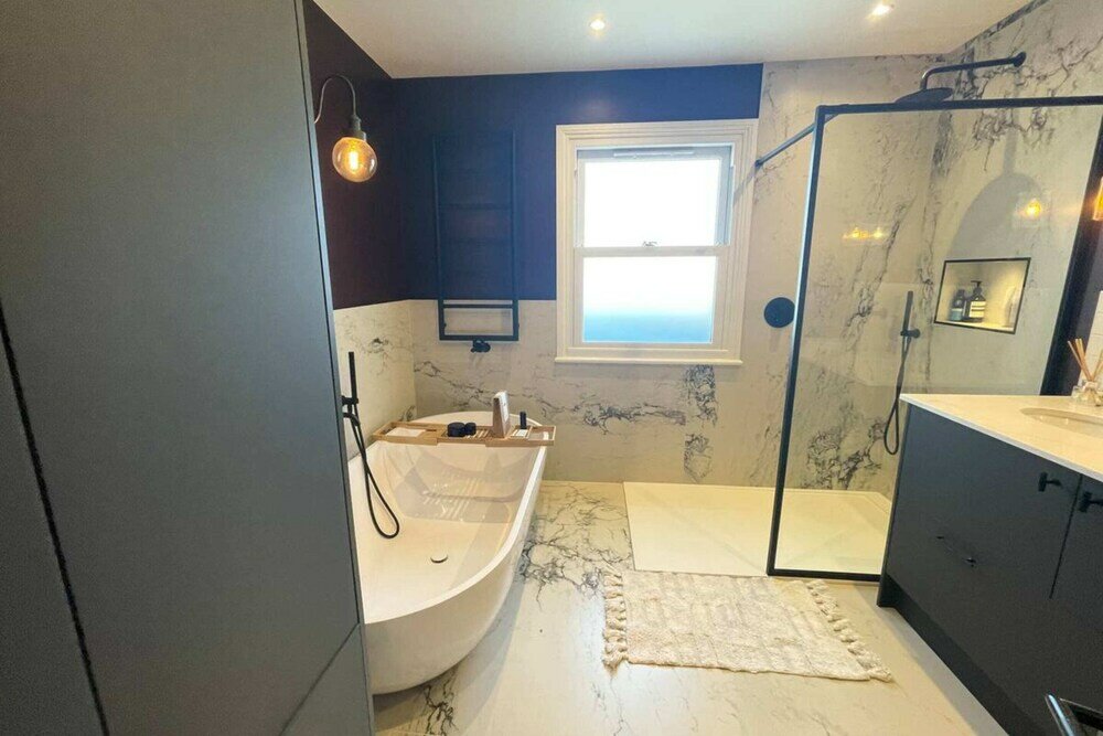 Фото Stylish 3bd House With Private Garden - Tooting