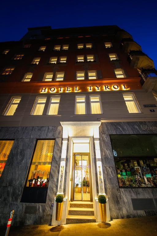 Фото Boutiquehotel Das Tyrol