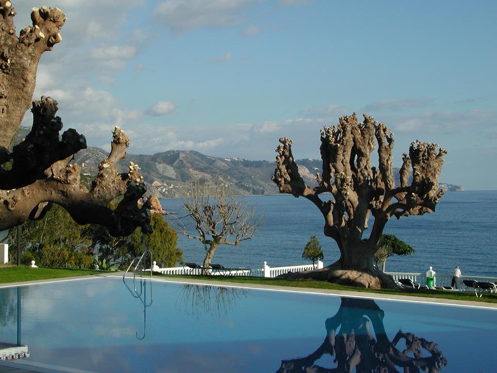 Фото Parador De Nerja