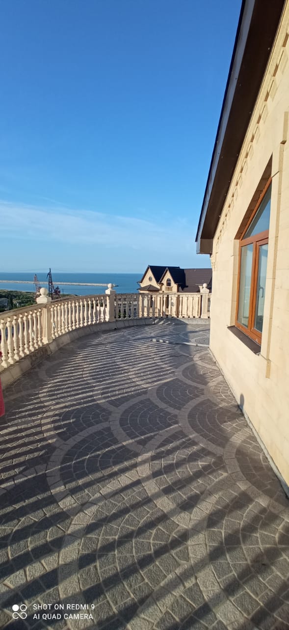 Фото Caspian House