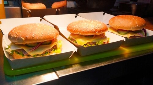 وجبات سريعة Burgerpro ، مقاطعة أستراخان، صورة