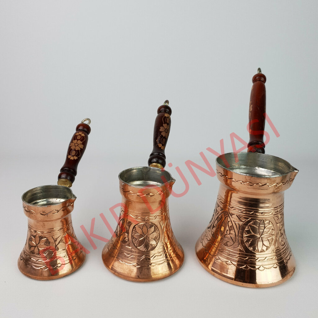 Gift and souvenir shop Bakir Dunyasi, Istanbul, photo