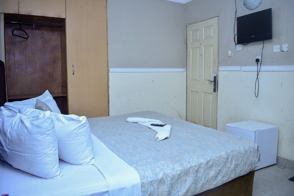 Фото Ashosh Hotel