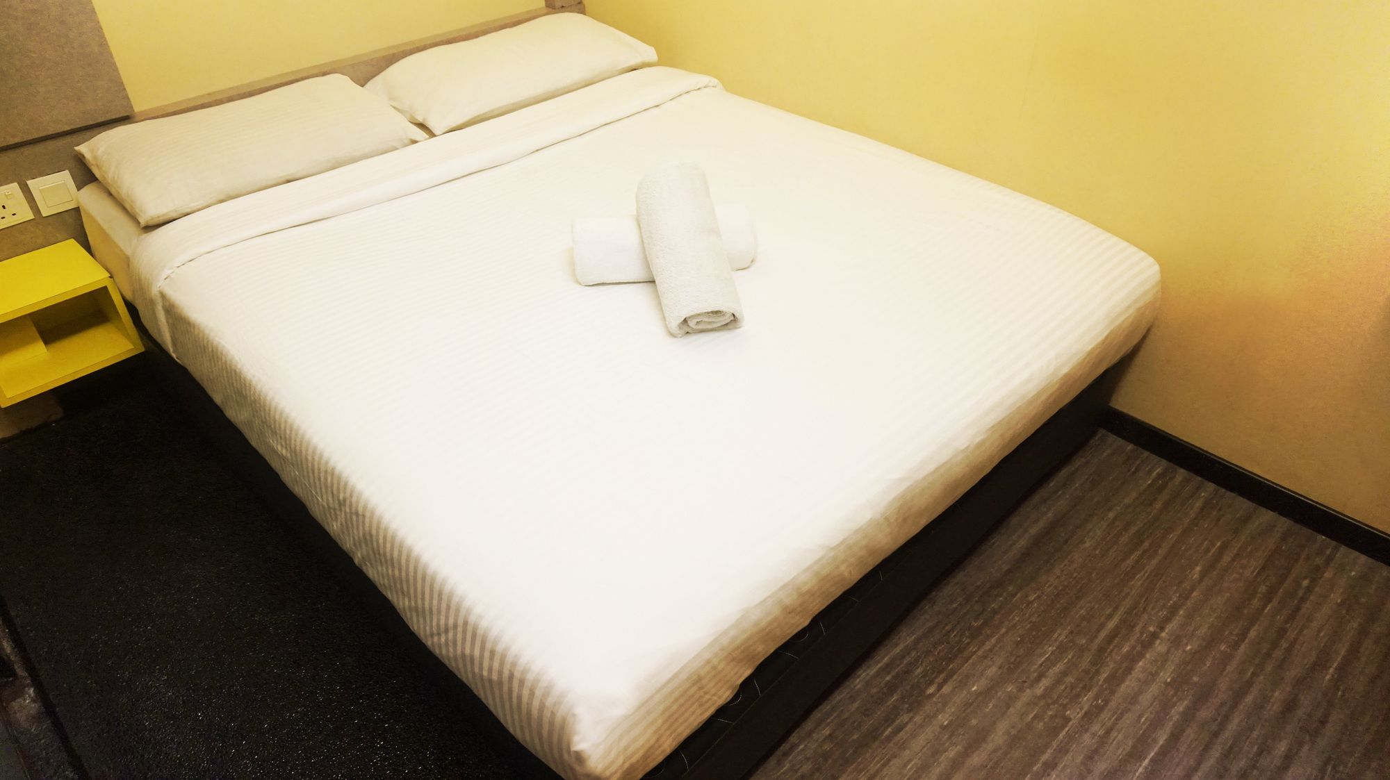 Фото Smile Hotel Danau Kota