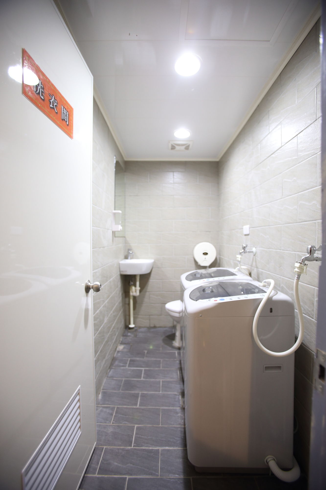 Фото A22 Wei Lu Hotel