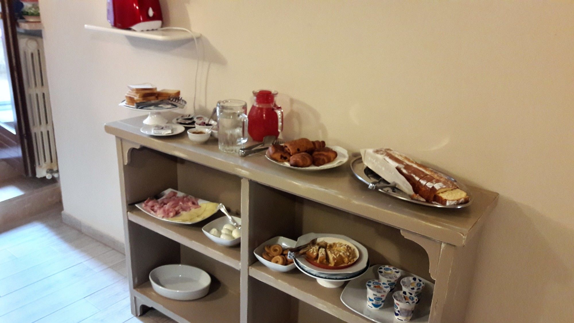 Фото Le Finestre Sul Borgo Rooms