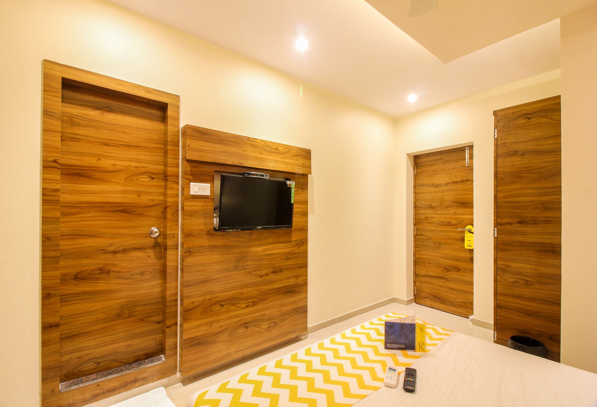 Фото Fabhotel Amour