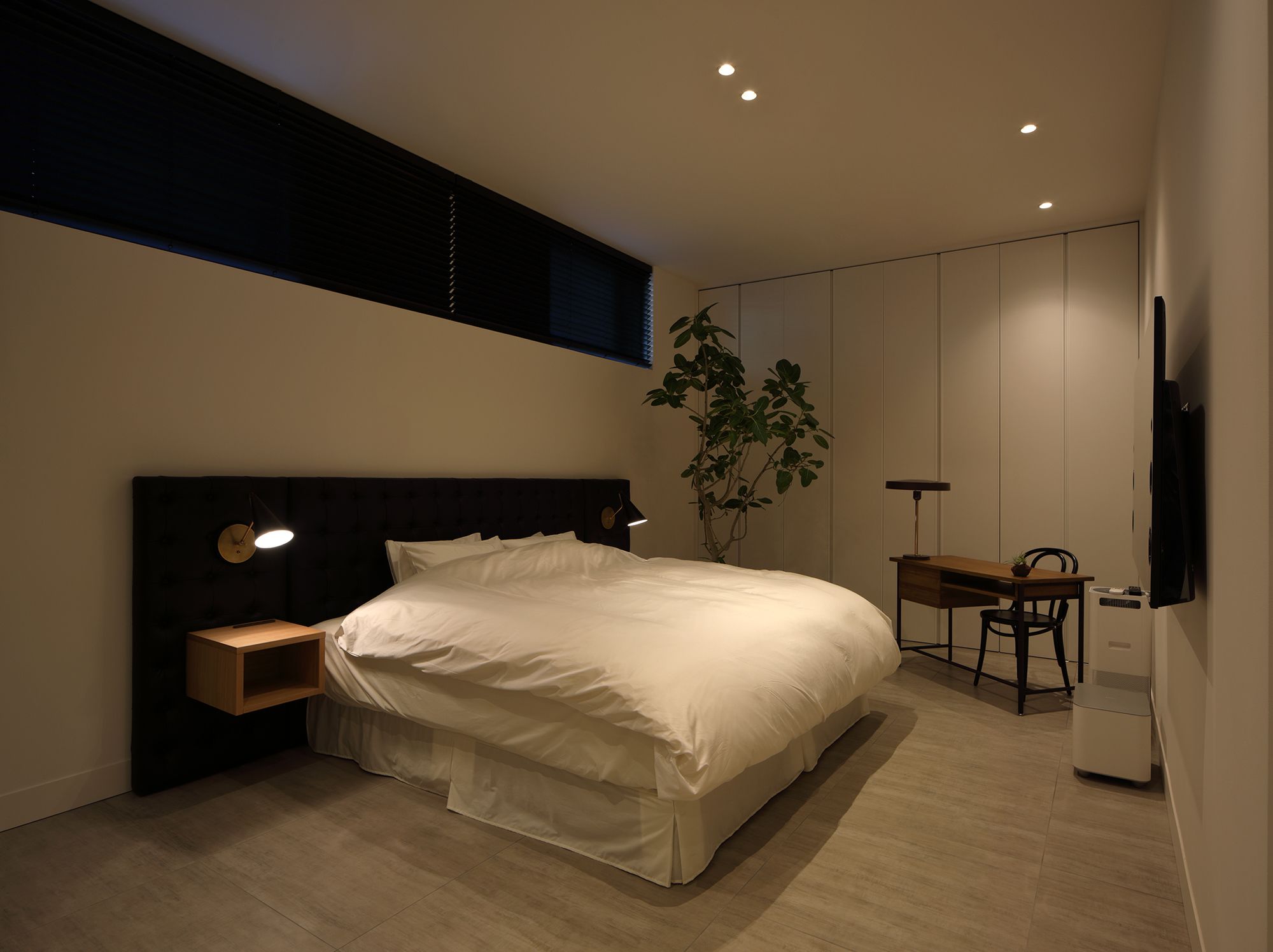 Фото H Hotel