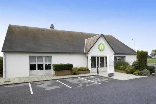 Гостиница Campanile Lens в Бетюне