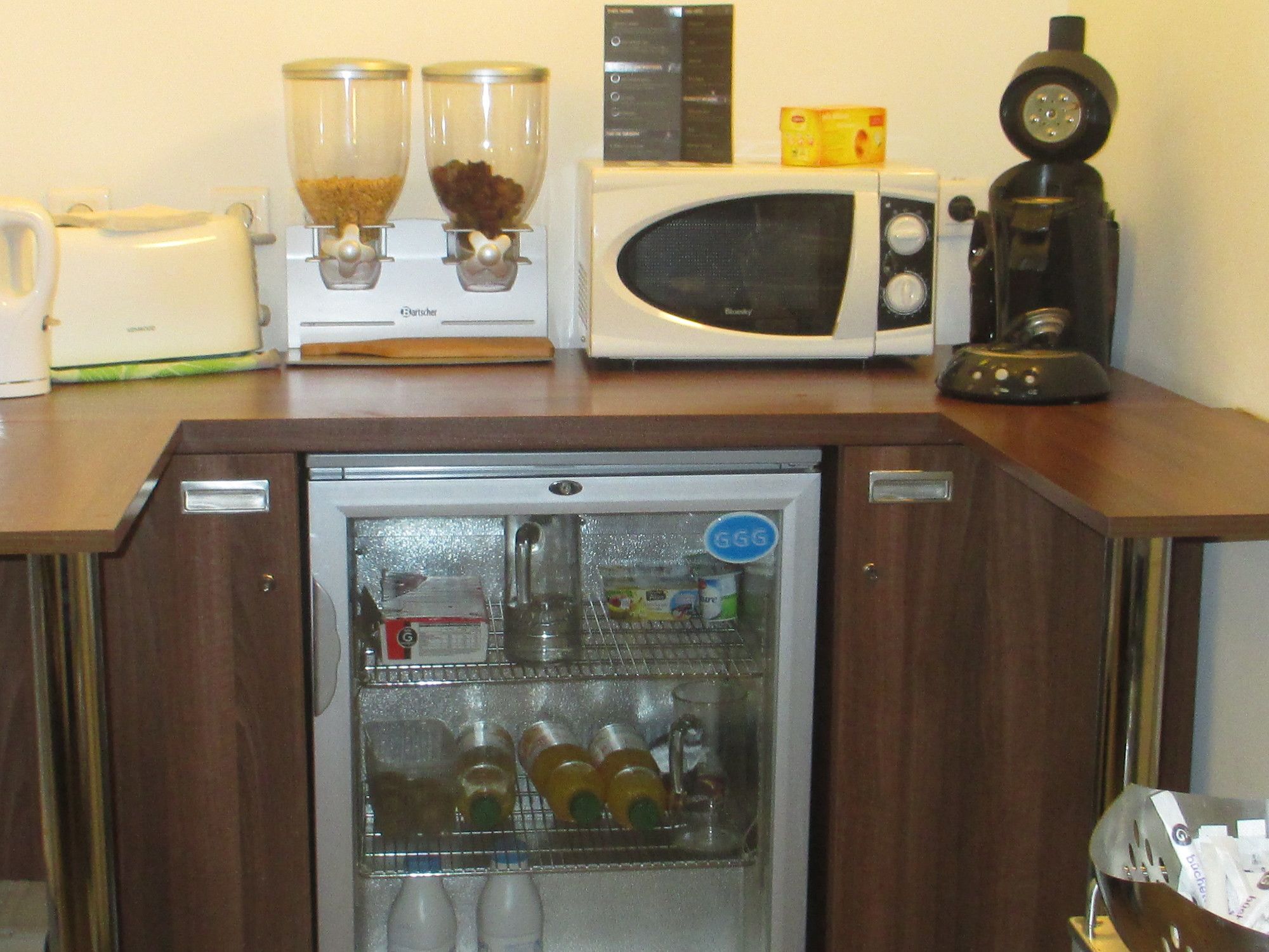 Фото Hôtel le Pastel